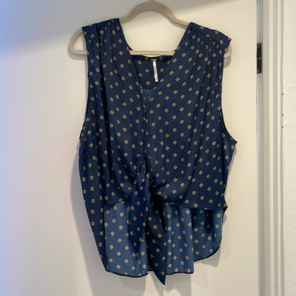 Free People Medallion Printed Blouse Size Large